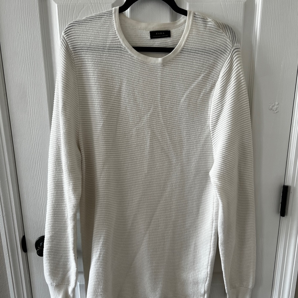 Zara Mens long sleeve extended shirt